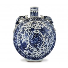 1422 A Yongle B&W two phoenixes flask vase